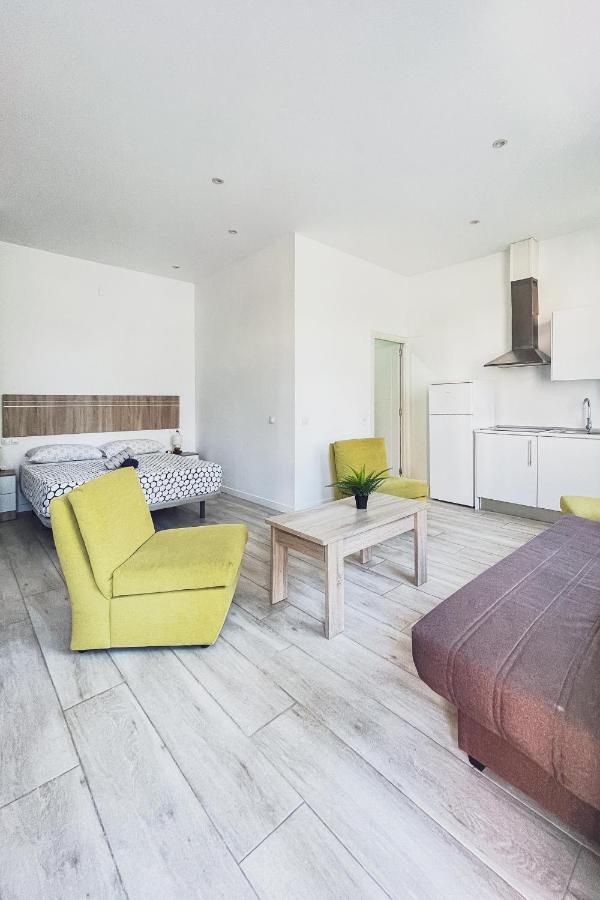 Apartament Velarde Center 3 *